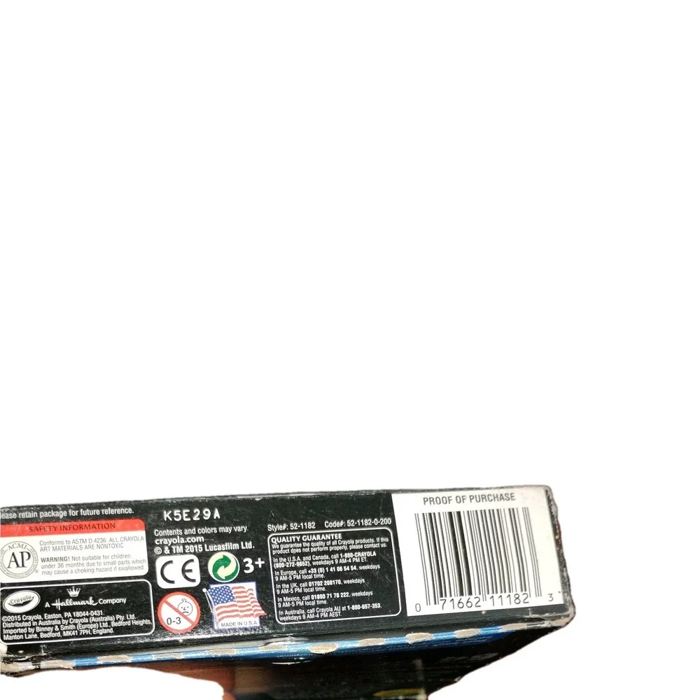 Crayola Star Wars STORMTROOPER 64 Colors Collectible Crayons‎ w/ Sharpener 2015